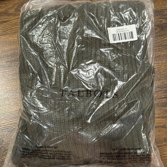 TALBOTS COWLNECK PONCHO, white or forest green - Picture 6 of 7